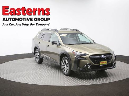 Used 2024 Subaru Outback Premium AWD/4WD image 44
