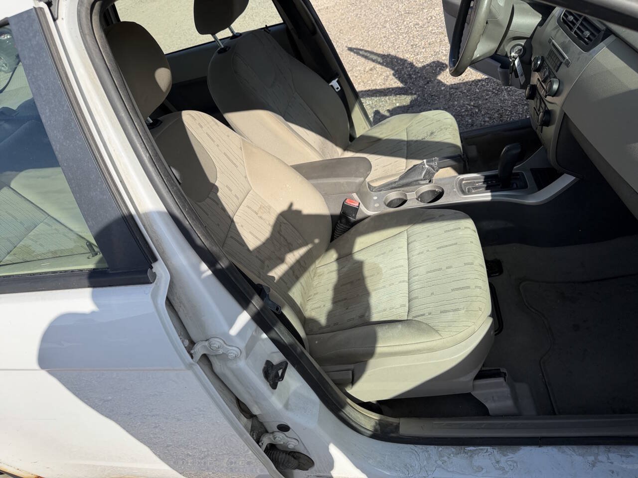 Used 2008 Ford Focus SES FWD image 27