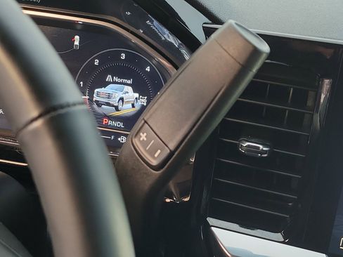 Certified 2024 GMC Sierra 1500 SLE image 24