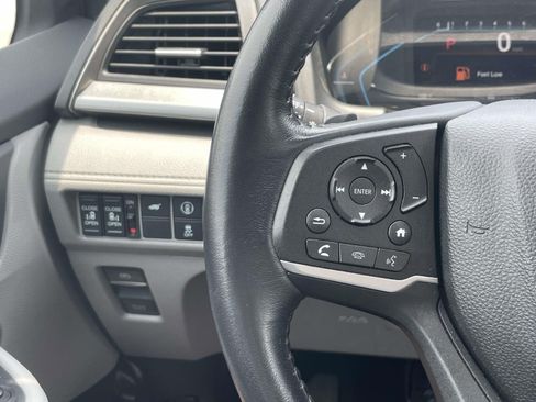 Used 2023 Honda Odyssey EX-L image 22