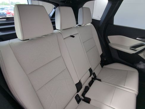 Used 2026 BMW X1 xDrive28i w/ Technology Package image 31