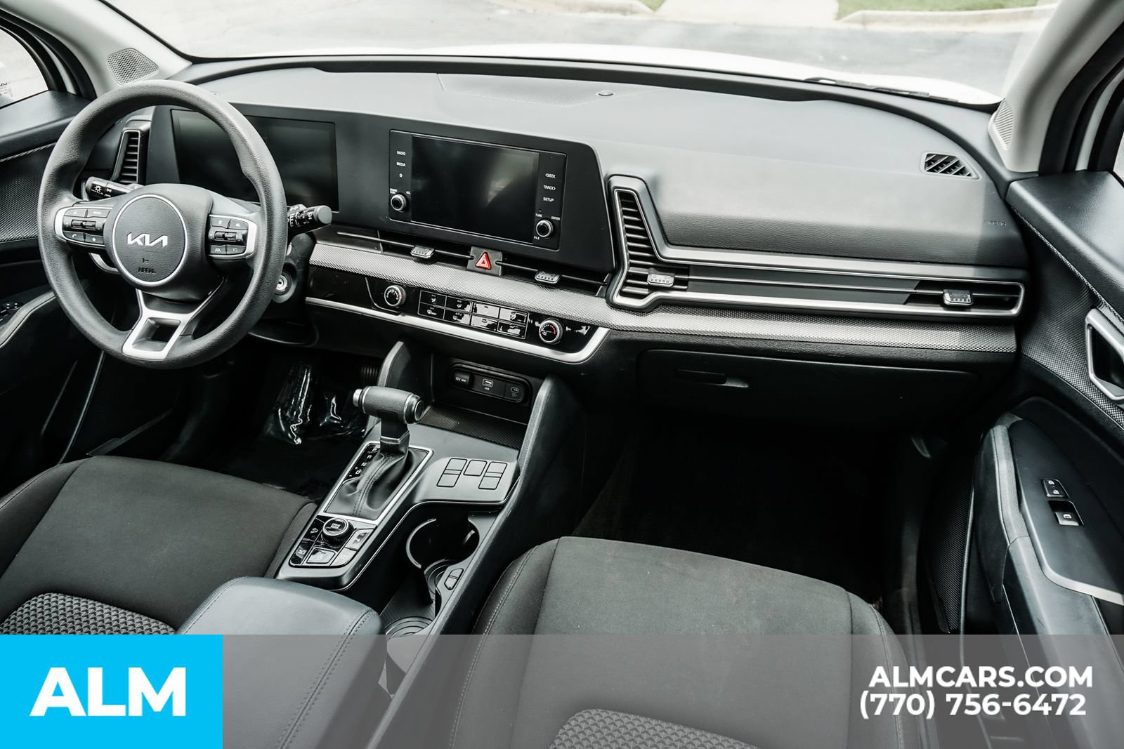 Used 2025 Kia Sportage LX FWD image 24