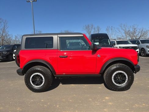 Used 2024 Ford Bronco Black Diamond w/ Sasquatch Package image 5