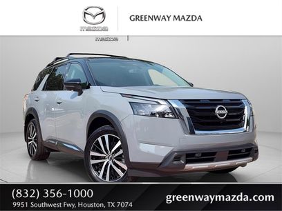 Used 2025 Nissan Pathfinder Platinum w/ Cargo Package