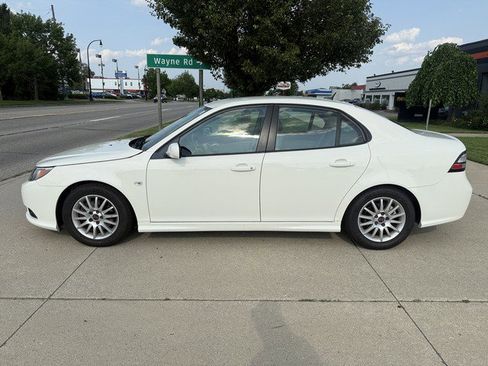 Used 2009 Saab 9-3 2.0T image 8