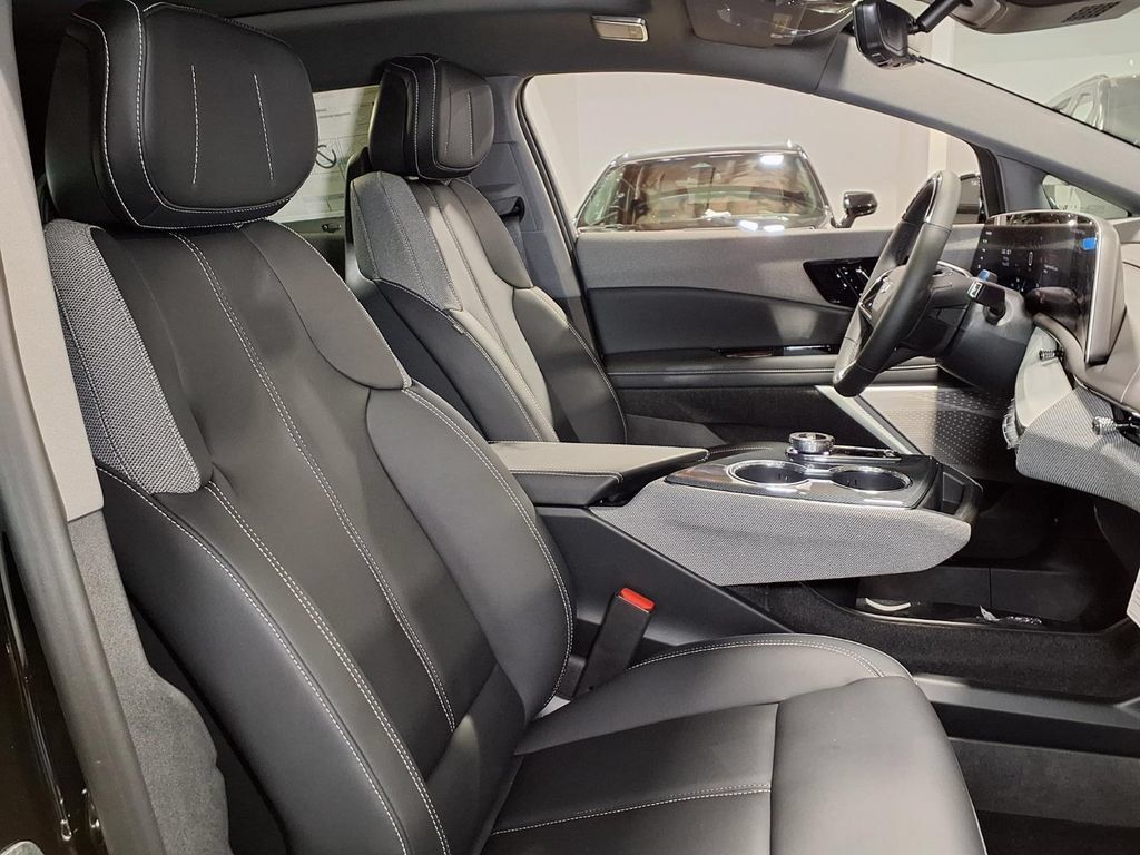 New 2027 Cadillac Optiq Luxury RWD image 4