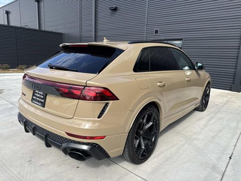 Used 2025 Audi RS Q8 performance image 11