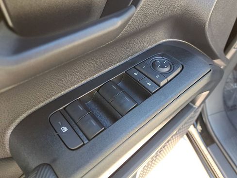 Certified 2025 Toyota 4Runner SR5 image 14