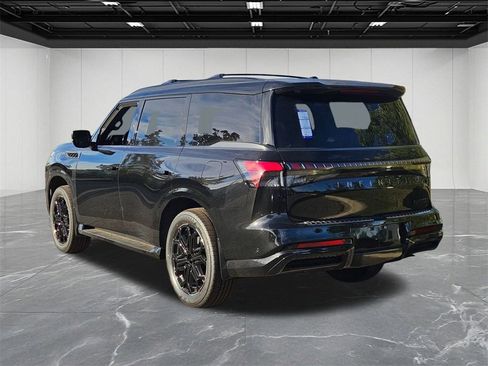 New 2026 INFINITI QX80 SPORT w/ Sport Exterior Package image 3
