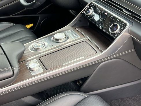 Used 2024 Genesis GV80 2.5T image 12