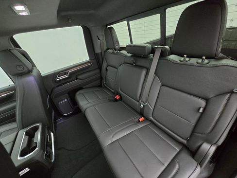 New 2025 GMC Sierra 2500 Denali w/ Denali Reserve Package image 44