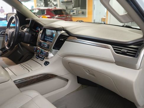 Used 2018 GMC Yukon Denali w/ Open Road Package AWD/4WD image 29