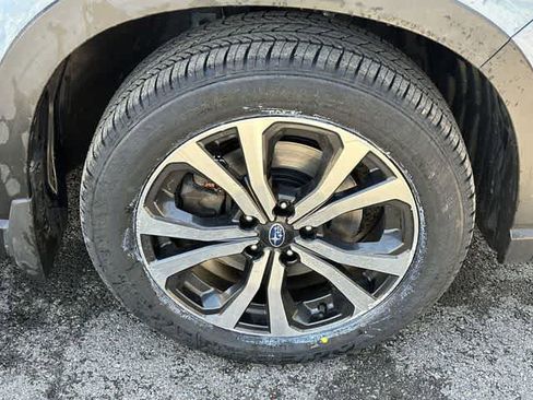 Certified 2023 Subaru Forester Limited image 5