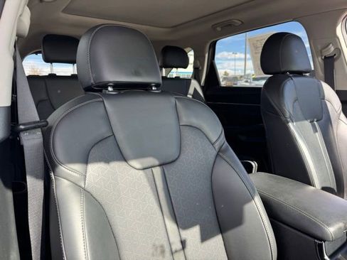 Used 2022 Kia Sorento SX image 25