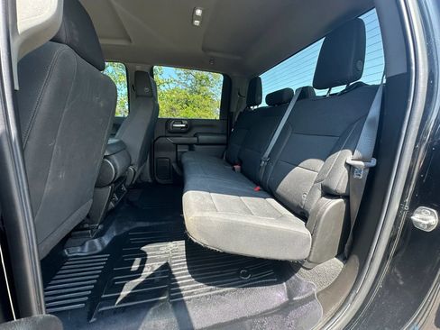 Used 2021 Chevrolet Silverado 2500 Custom w/ Custom Value Package AWD/4WD image 17