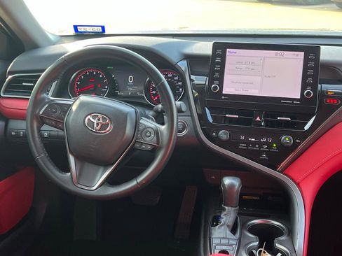 Used 2024 Toyota Camry XSE FWD image 19