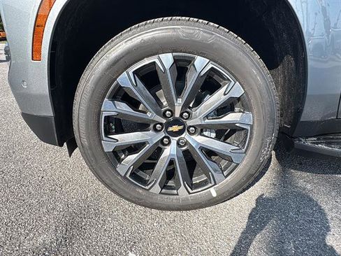 New 2026 Chevrolet Tahoe High Country AWD/4WD image 9