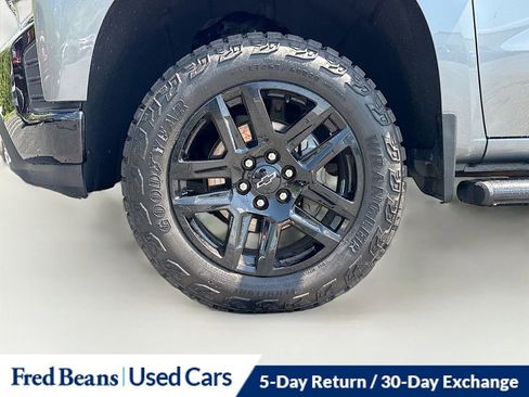 Used 2021 Chevrolet Silverado 1500 LT Trail Boss w/ LPO, Dark Essentials Package AWD/4WD image 31