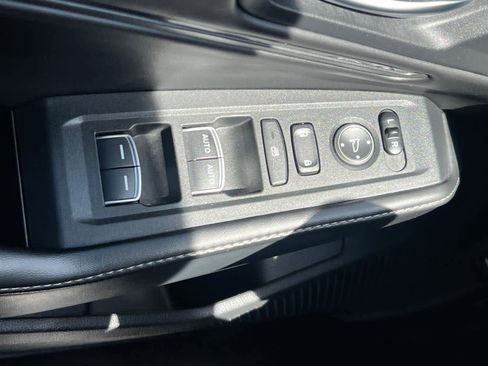 Used 2023 Honda Accord Sport image 23