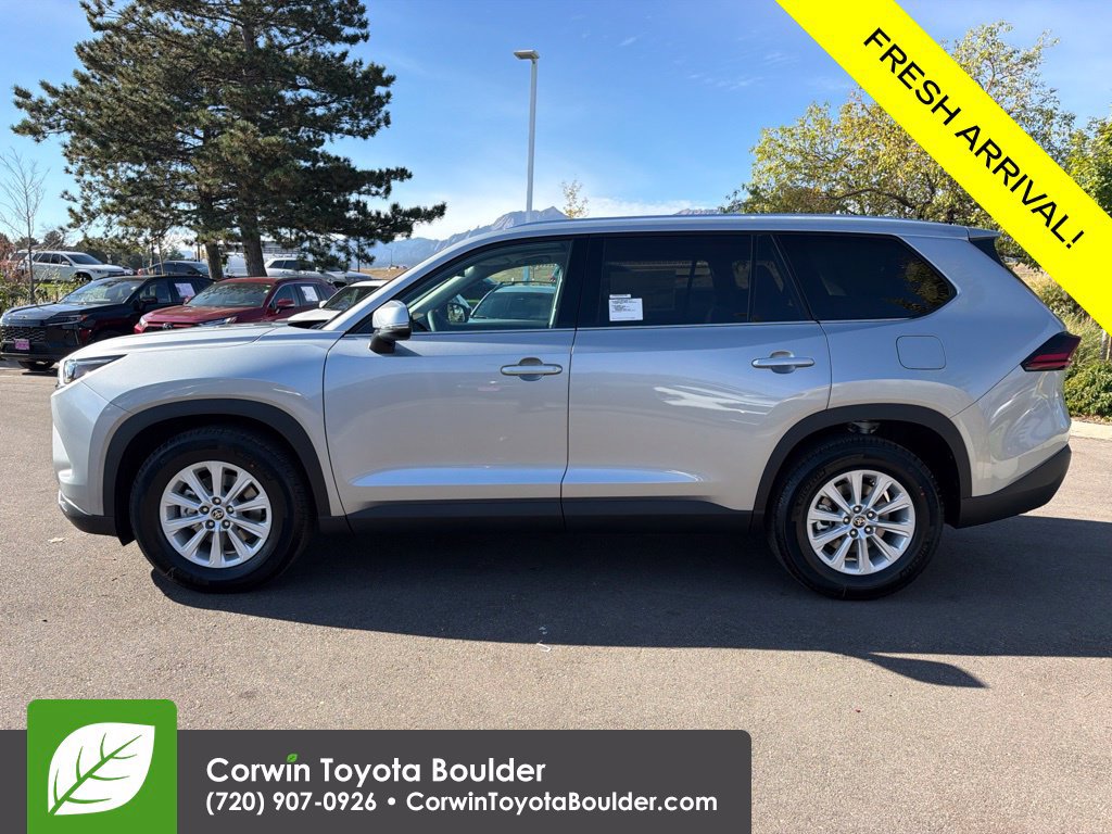New 2026 Toyota Grand Highlander XLE FWD image 4