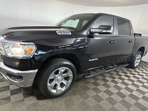 Used 2022 RAM 1500 Big Horn AWD/4WD image 6