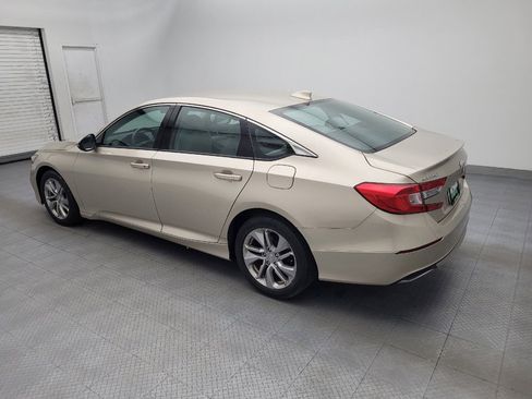Used 2018 Honda Accord LX image 3