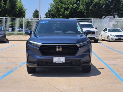 Used 2024 Honda CR-V EX image 3