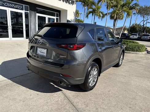 Used 2023 MAZDA CX-5 AWD 2.5 S w/ Select Package image 4