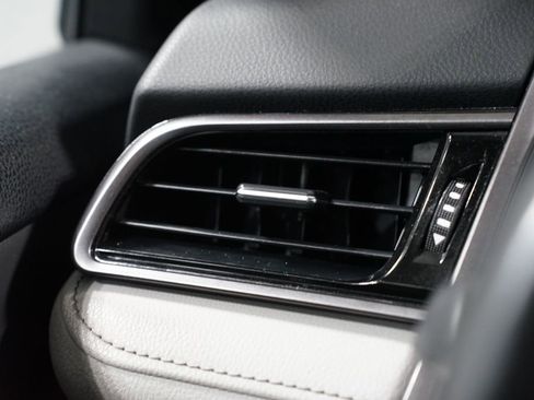 Used 2023 Toyota Camry SE FWD image 24