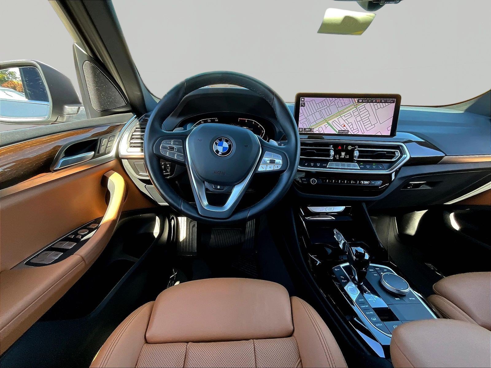 Used 2024 BMW X3 xDrive30i w/ Premium Package w/ZPA AWD/4WD image 8