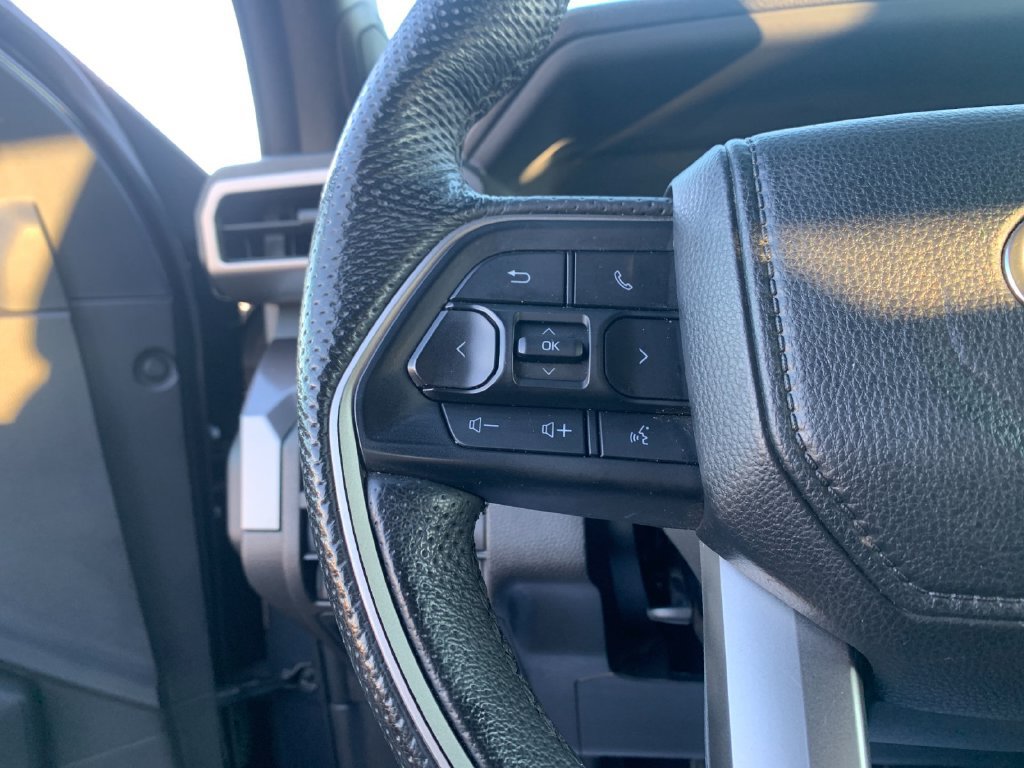 Used 2024 Toyota Tacoma TRD Off-Road w/ TRD Off Road Upgrade Package AWD/4WD image 27