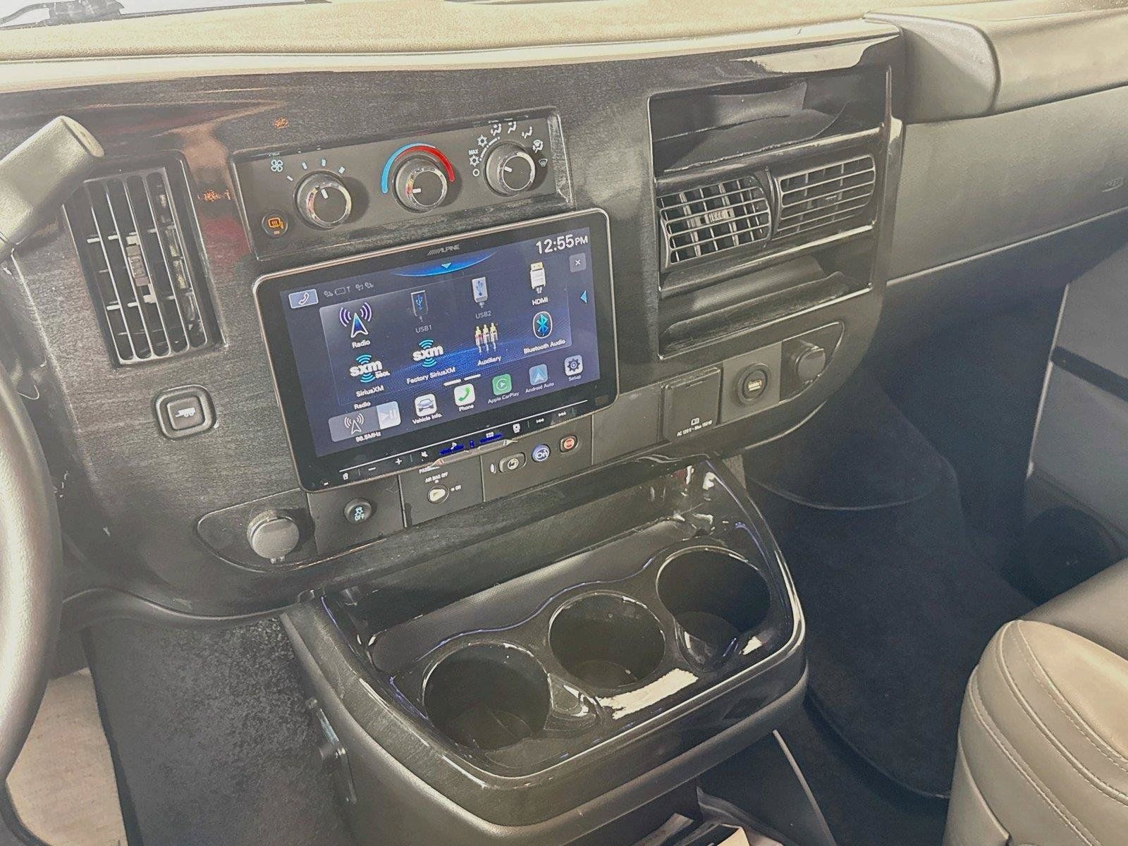 Used 2023 Chevrolet Express 2500 RWD image 15
