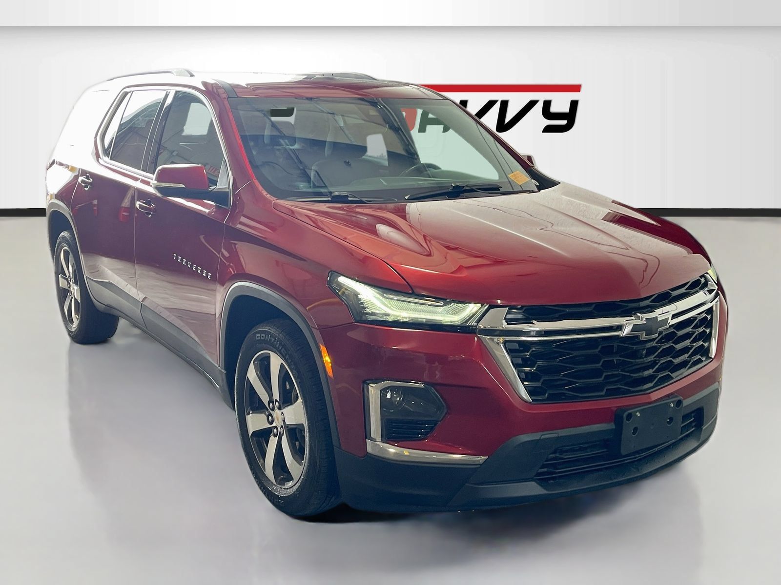 Used 2023 Chevrolet Traverse LT w/ LT Premium Package AWD/4WD image 1