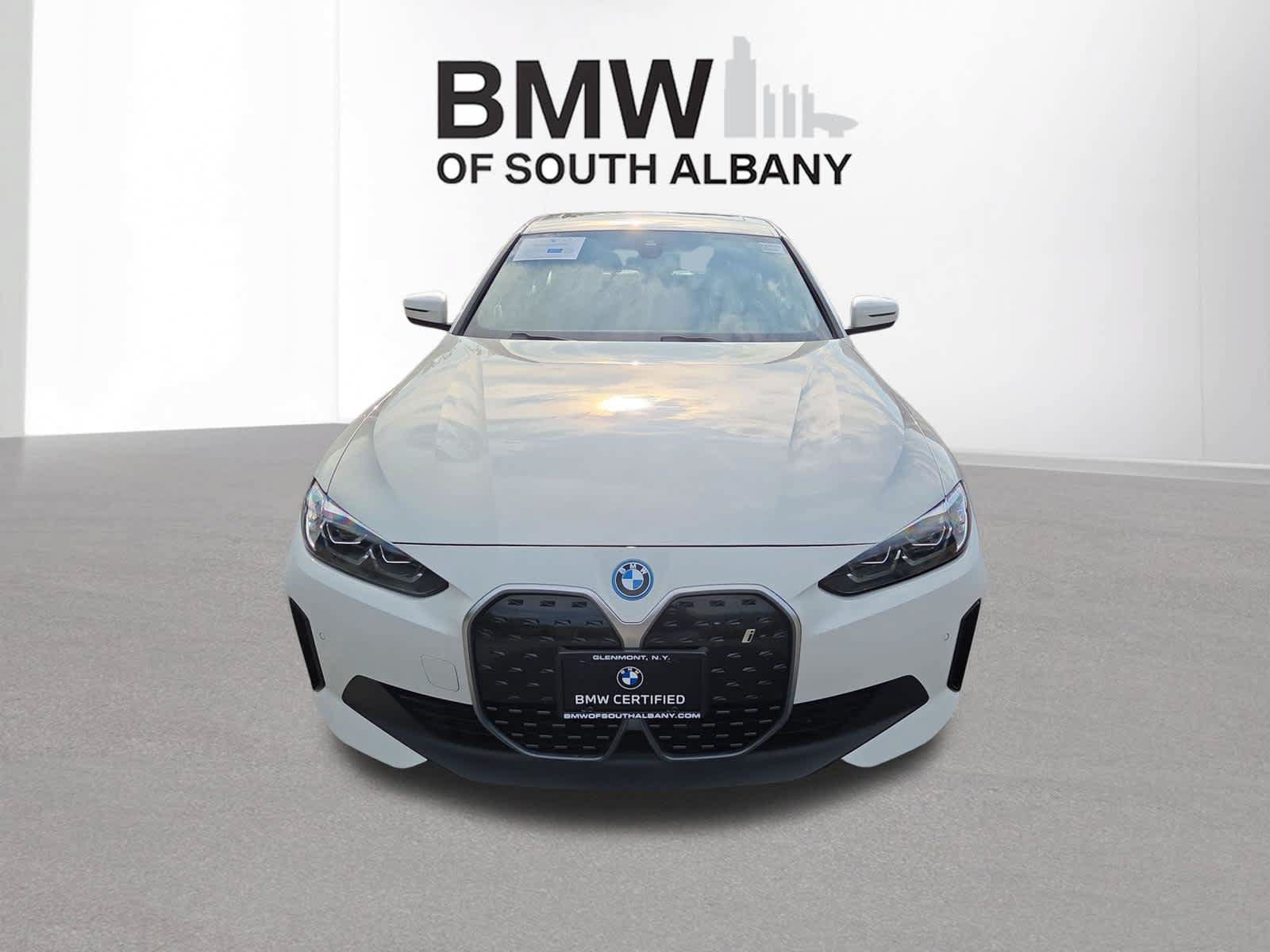 Used 2023 BMW i4 eDrive40 w/ Premium Package RWD image 8