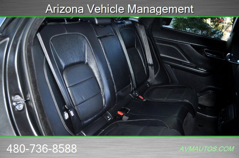 Used 2020 Jaguar F-PACE S AWD/4WD image 23