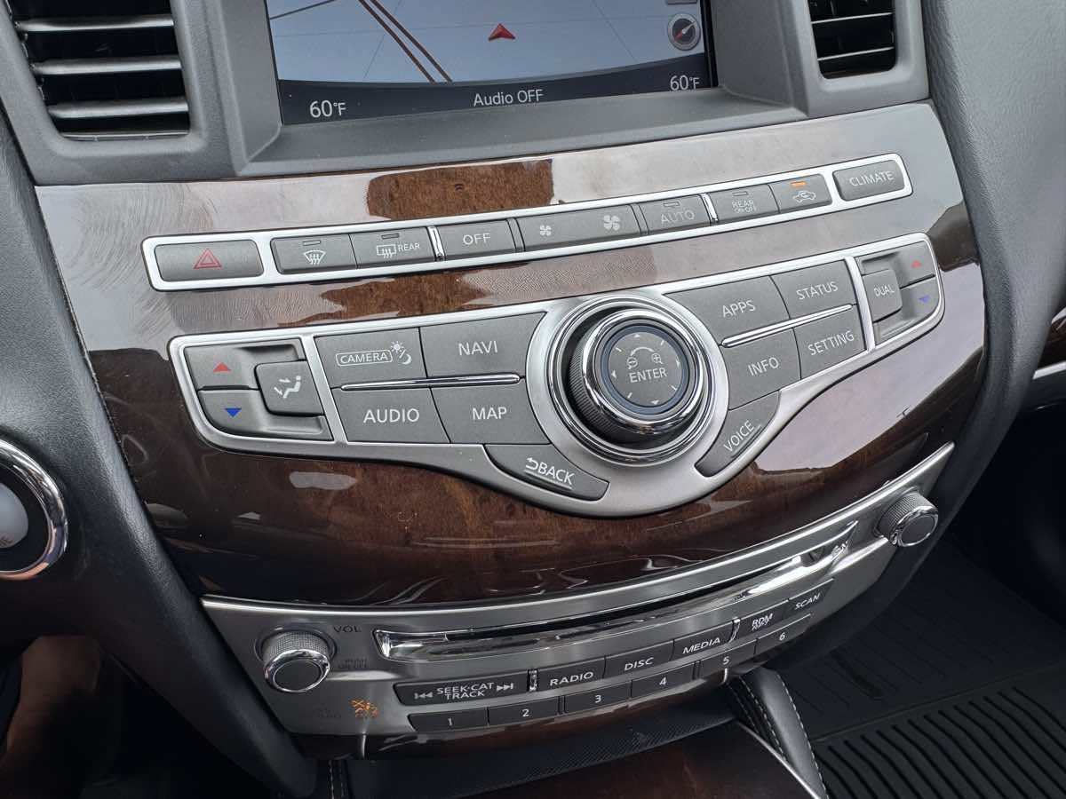 Used 2018 INFINITI QX60 Luxe w/ Deluxe Technology Package AWD/4WD image 34