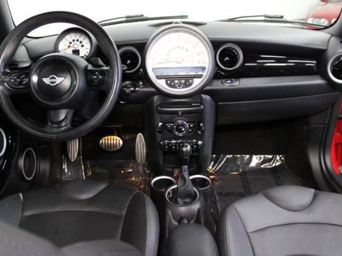 Used 2013 MINI Cooper Clubman S FWD image 2