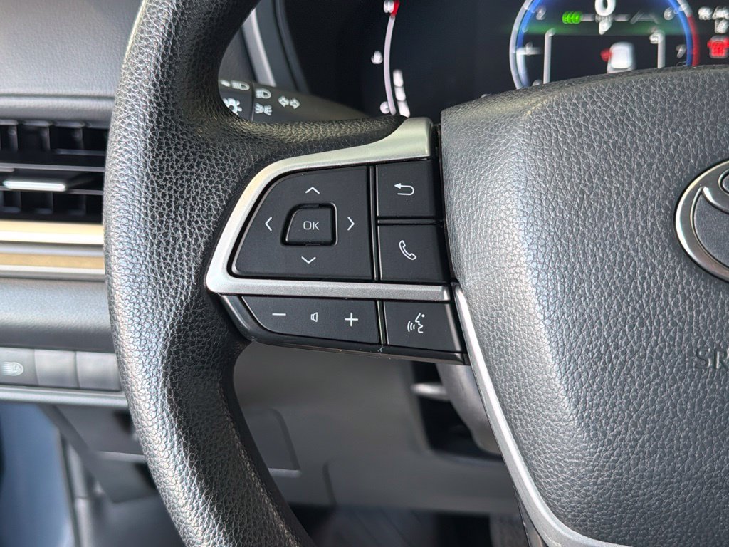 Certified 2025 Toyota Grand Highlander FWD image 24