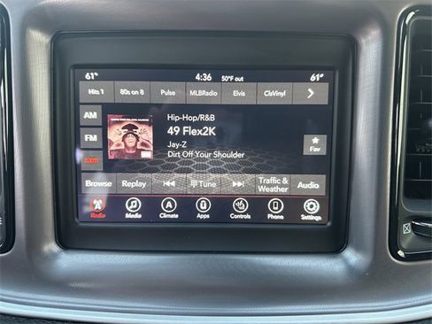 Used 2022 Dodge Challenger SXT w/ Cold Weather Group image 18