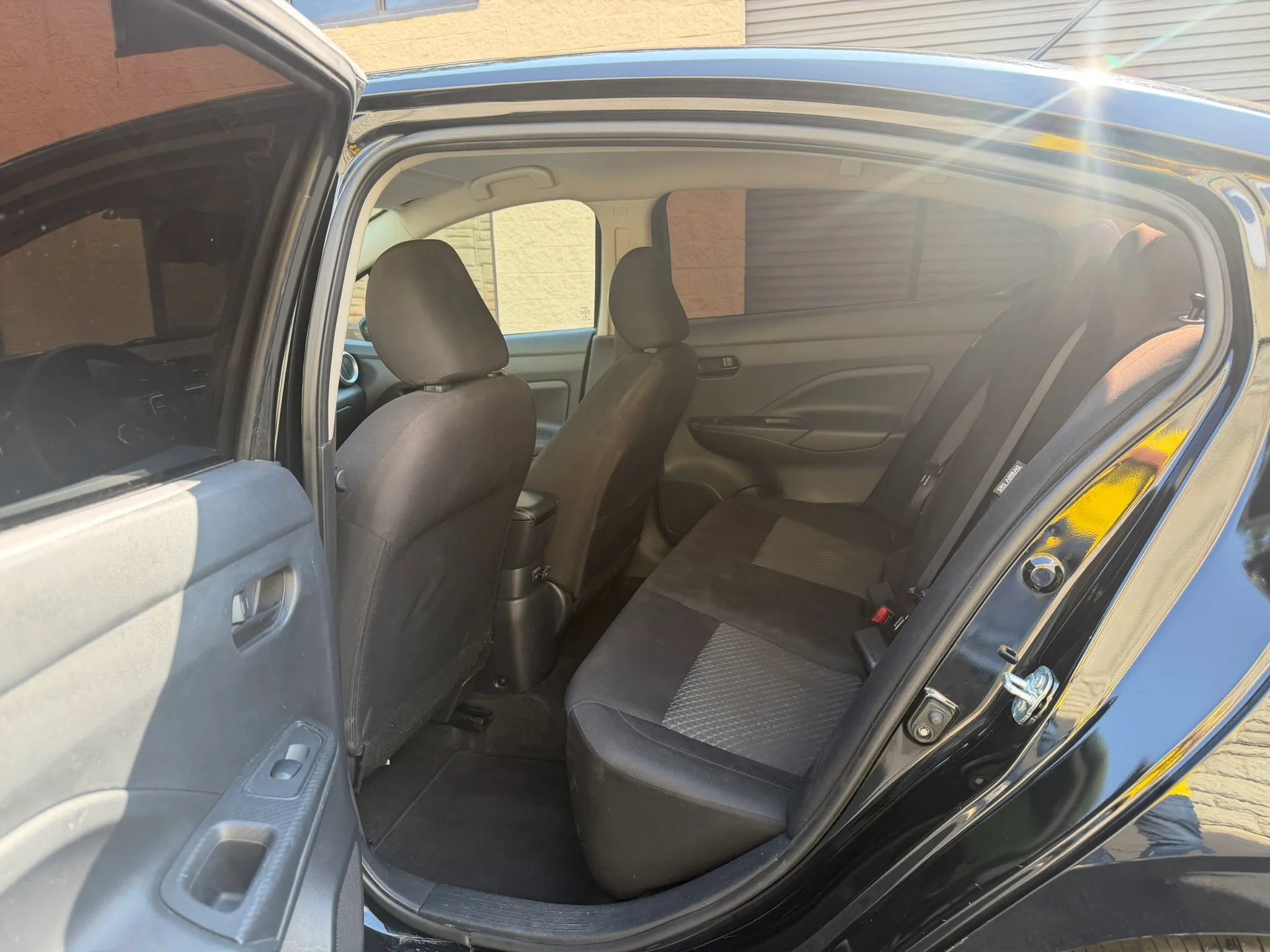 Used 2021 Nissan Versa S FWD image 29