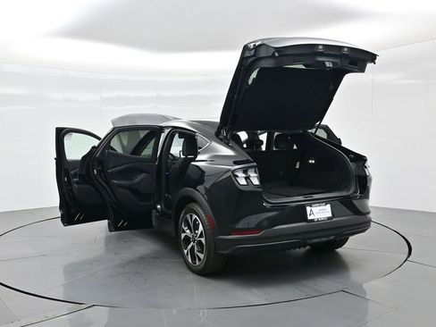 Used 2025 Ford Mustang Mach-E Select image 40