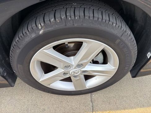 Used 2012 Toyota Camry SE image 10