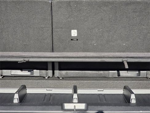 Used 2025 Toyota Sequoia Platinum image 25