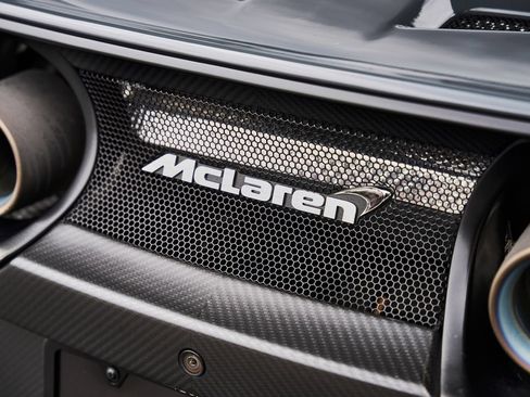 Used 2016 McLaren 675LT Coupe RWD image 16