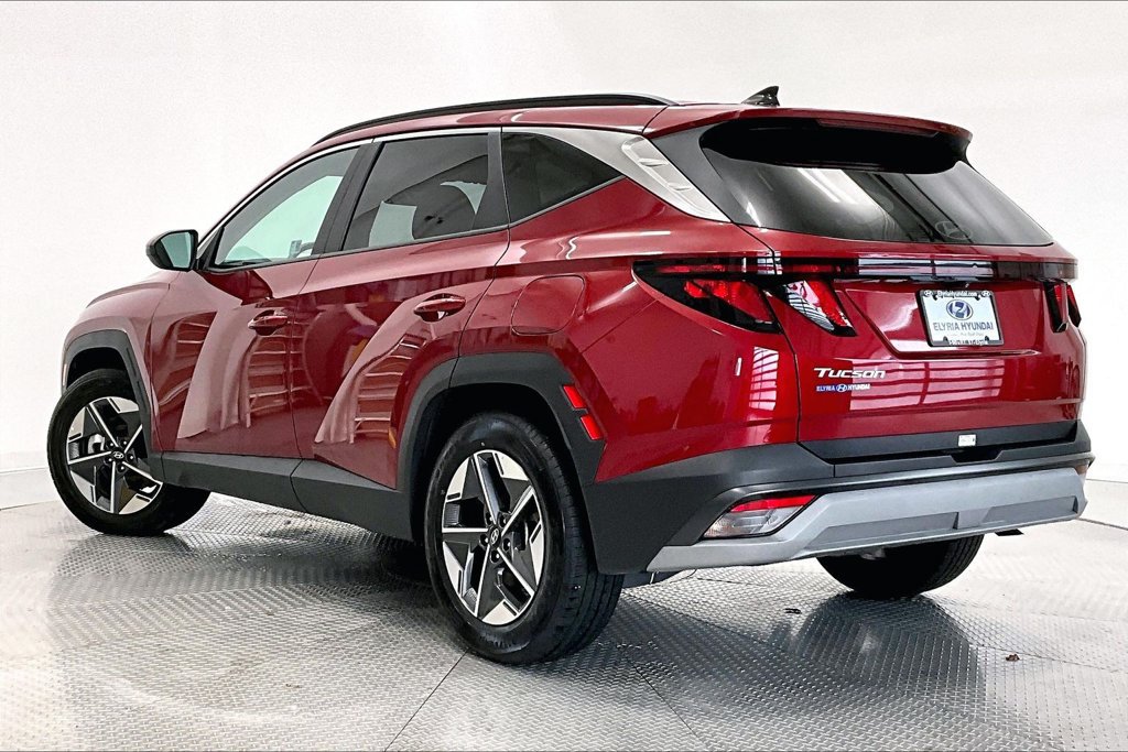 Used 2025 Hyundai Tucson SEL FWD image 12