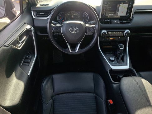 Used 2020 Toyota RAV4 XSE image 11