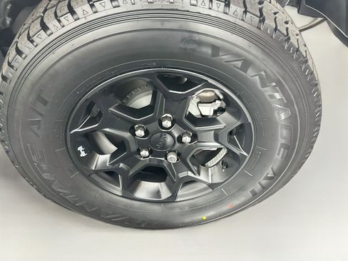 Used 2023 Jeep Wrangler Unlimited AWD/4WD image 11