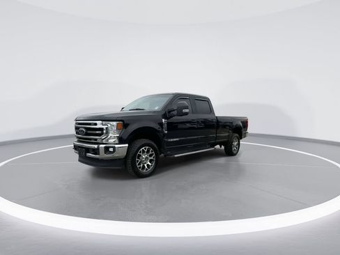 Used 2020 Ford F350 Lariat w/ Lariat Value Package AWD/4WD image 4