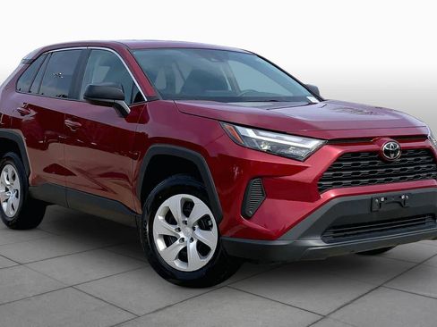 Used 2024 Toyota RAV4 LE AWD/4WD image 6