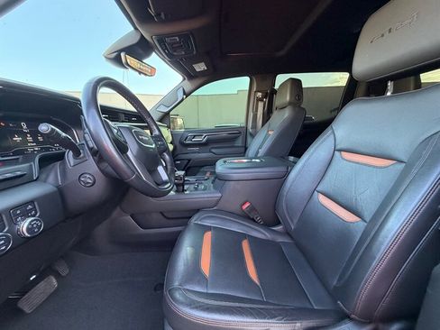 Used 2022 GMC Sierra 1500 AT4 w/ AT4 Premium Package AWD/4WD image 13